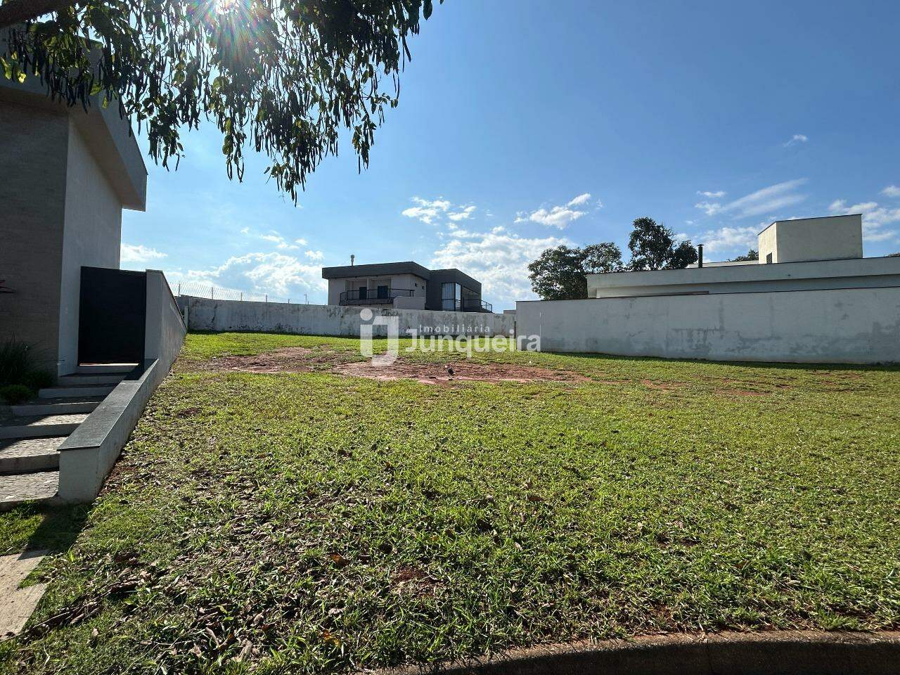Terreno em Condomínio à venda no Park Unimep Taquaral, no bairro Taquaral em Piracicaba - SP