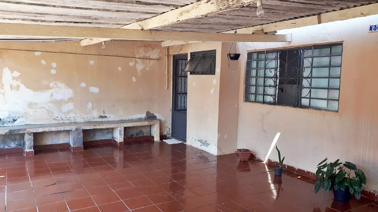Casa à venda, 2 quartos, no bairro Santa Terezinha em Piracicaba - SP
