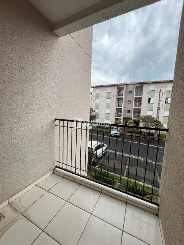 Apartamento para alugar no Engenho Resende, 2 quartos, 1 vaga, no bairro Vale do Sol em Piracicaba - SP