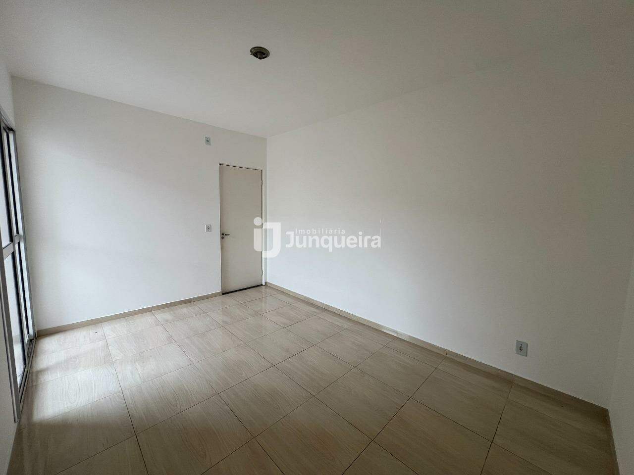Apartamento para alugar no Engenho Resende, 2 quartos, 1 vaga, no bairro Vale do Sol em Piracicaba - SP