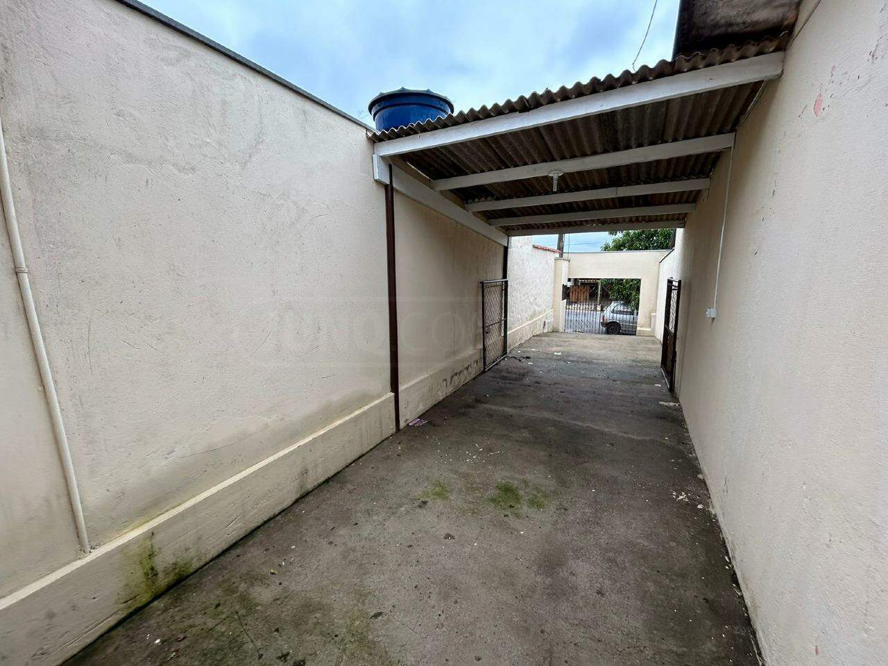 Casa para alugar, 1 quarto, 2 vagas, no bairro Santa Terezinha em Piracicaba - SP