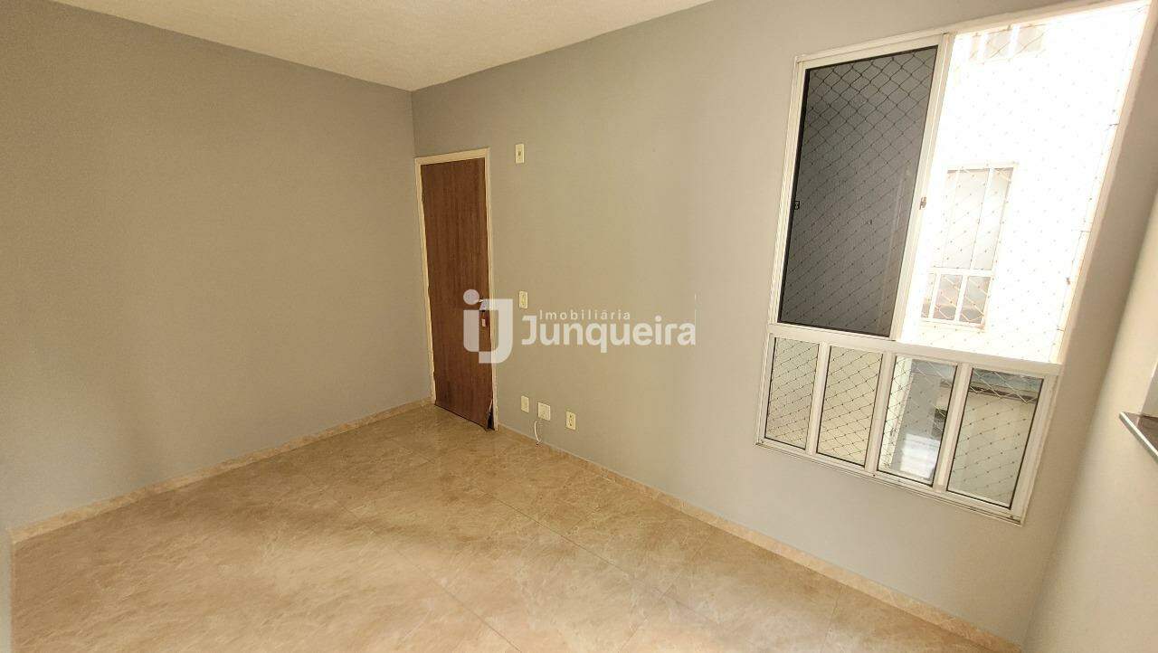 Apartamento para alugar no Clube Parque Paradiso, 2 quartos, 1 vaga, no bairro Santa Terezinha em Piracicaba - SP