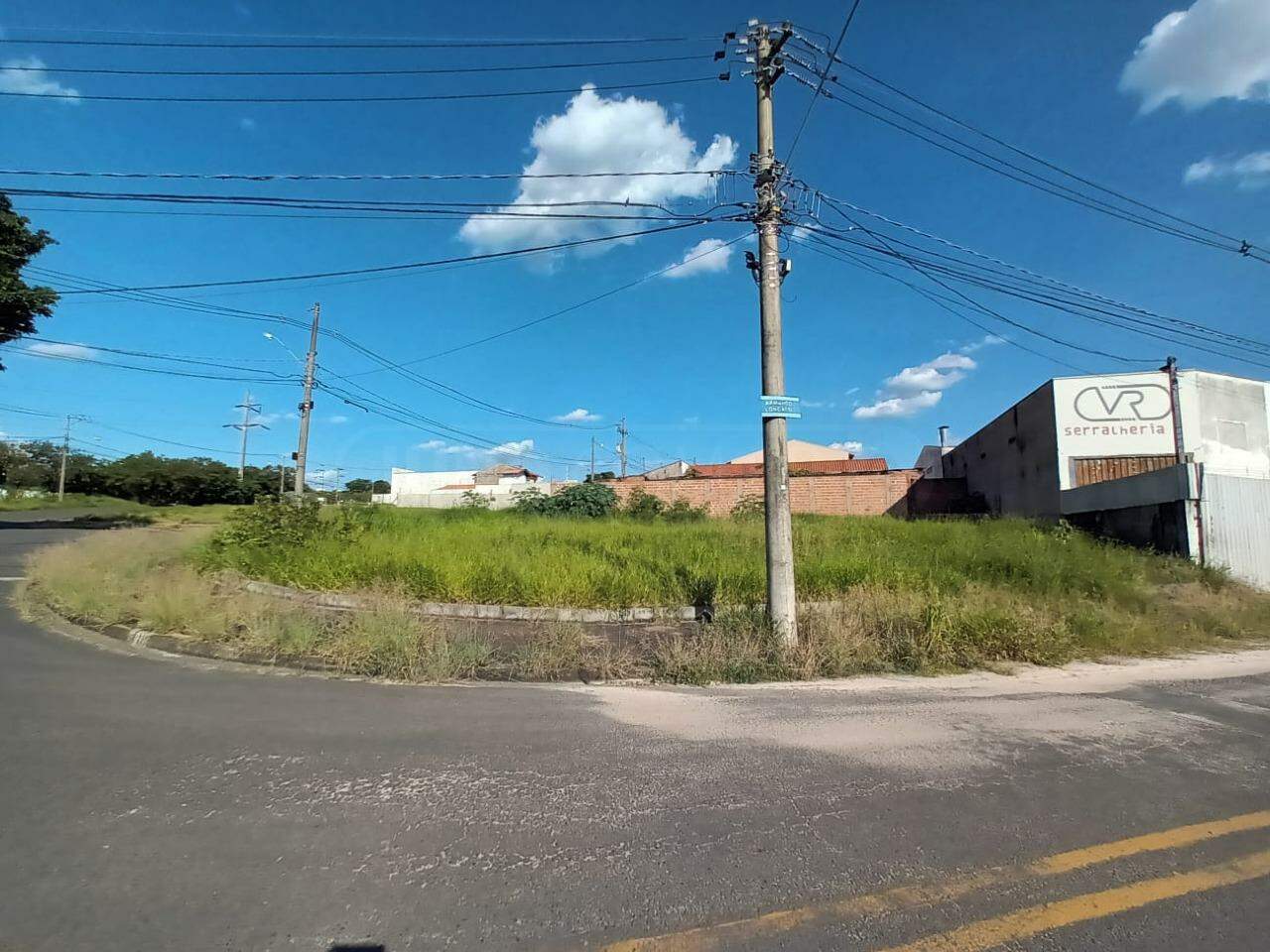 Terreno à venda, no bairro São Vicente I em Piracicaba - SP