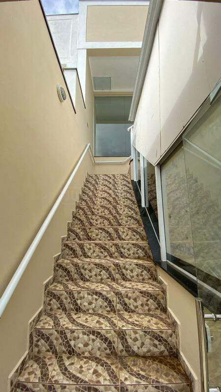 Salão para alugar, 1 quarto, no bairro Santa Terezinha em Piracicaba - SP