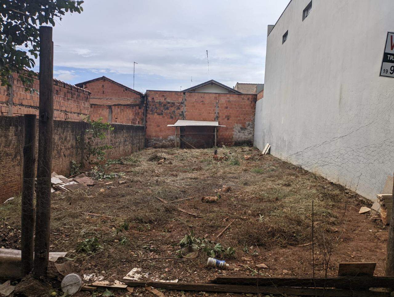 Terreno à venda, no bairro Conjunto Residencial Mário Dedini em Piracicaba - SP