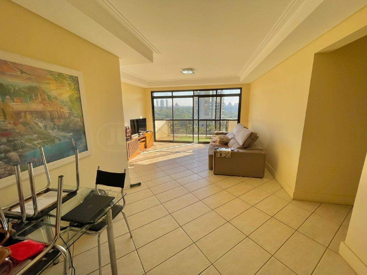 Apartamento à venda no Lago Azul, 3 quartos, sendo 1 suíte, 2 vagas, no bairro Castelinho em Piracicaba - SP