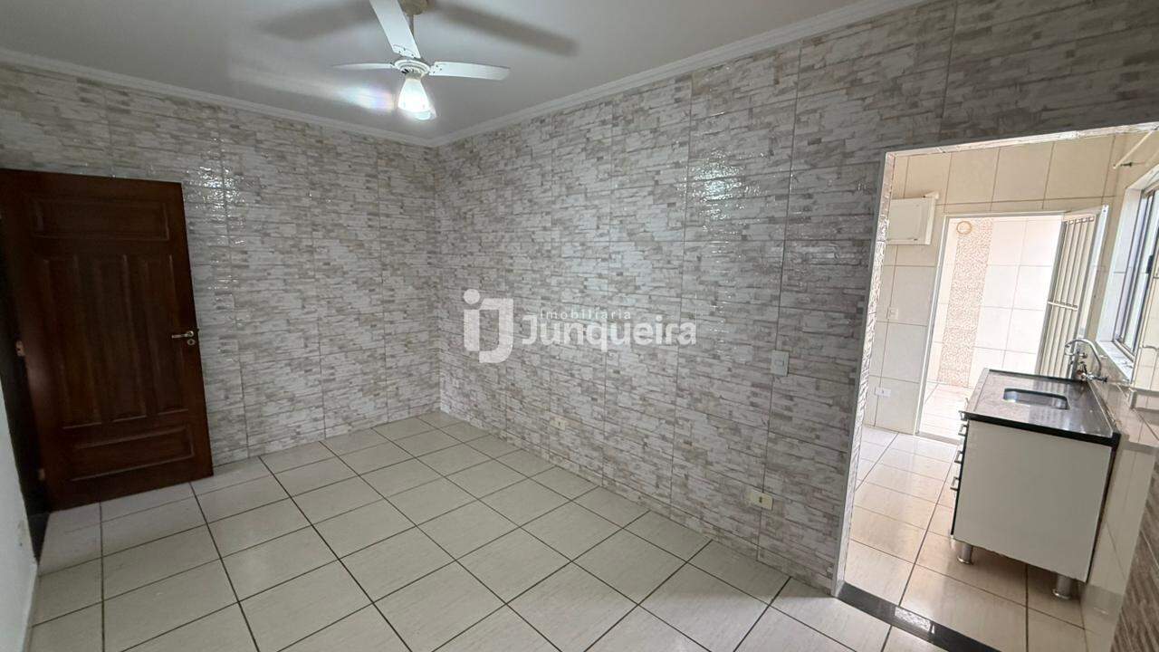 Casa para alugar, 2 quartos, sendo 1 suíte, 2 vagas, no bairro Loteamento Vem Viver Piracicaba I em Piracicaba - SP