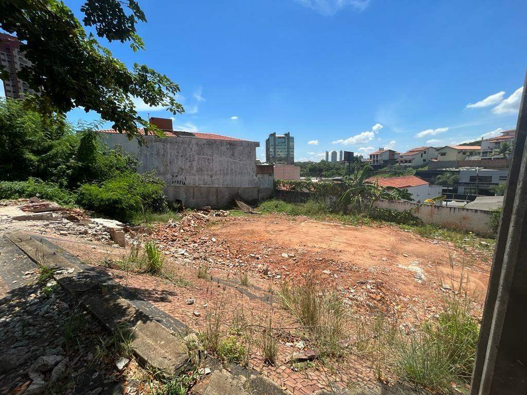 Terreno à venda, no bairro Castelinho em Piracicaba - SP