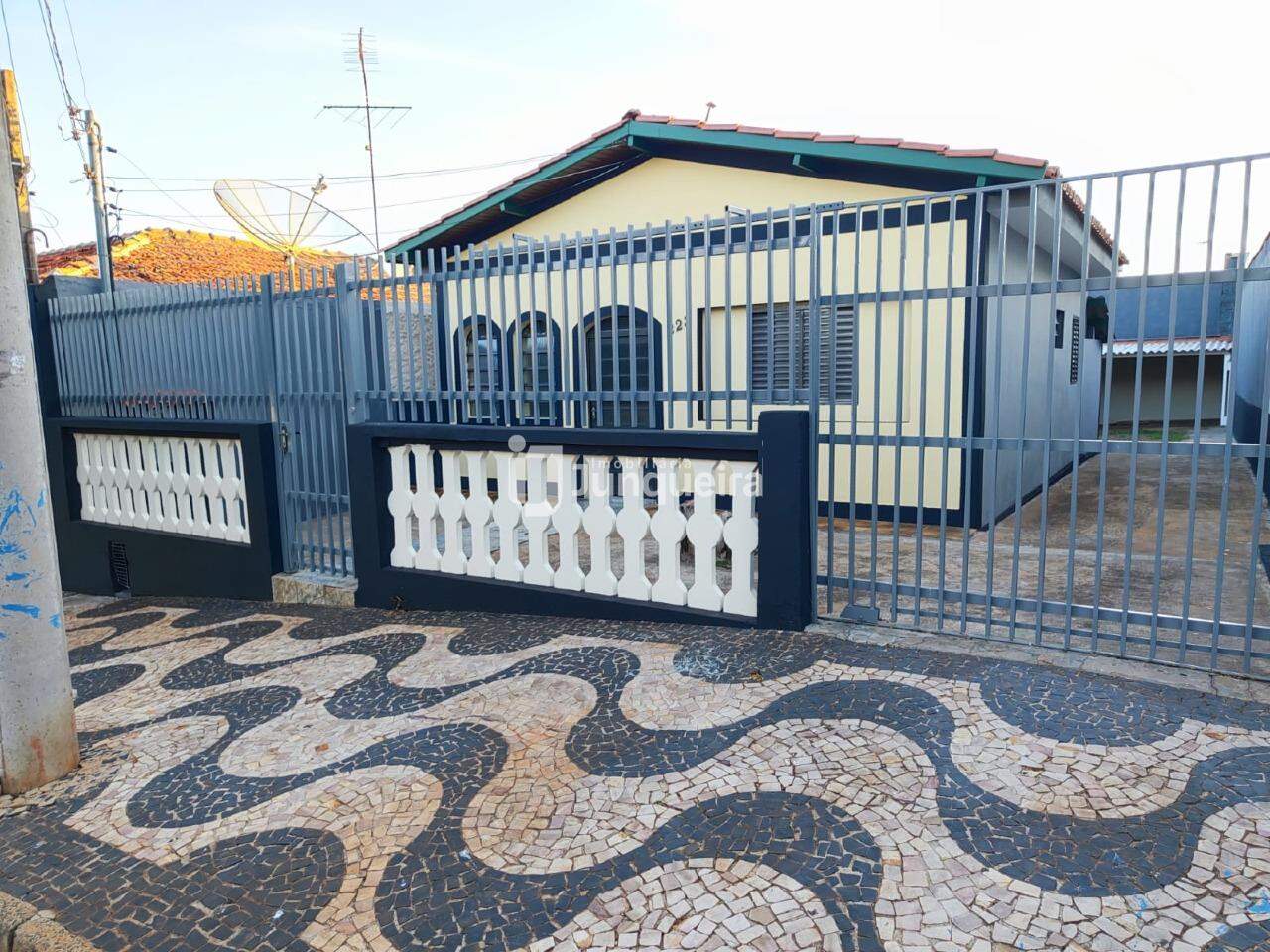 Casa à venda, 2 quartos, 7 vagas, no bairro Jardim São Cristóvão II em Rio das Pedras - SP