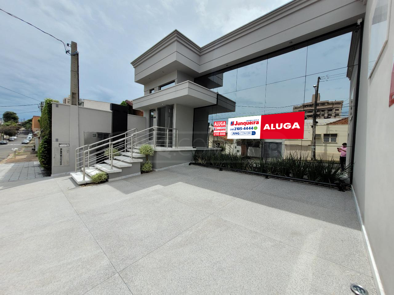 Sala Comercial para alugar, 3 vagas, no bairro São Judas em Piracicaba - SP
