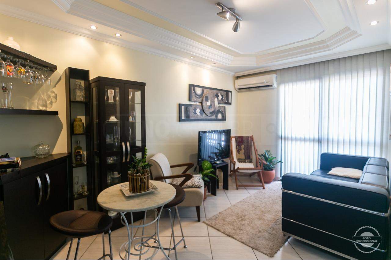 Apartamento à venda no Miami, 3 quartos, sendo 1 suíte, 2 vagas, no bairro Cidade Alta em Piracicaba - SP