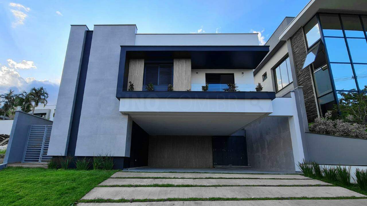 Casa em Condomínio à venda no Villa D'Aquila, 3 quartos, sendo 3 suítes, 6 vagas, no bairro Santa Rosa em Piracicaba - SP