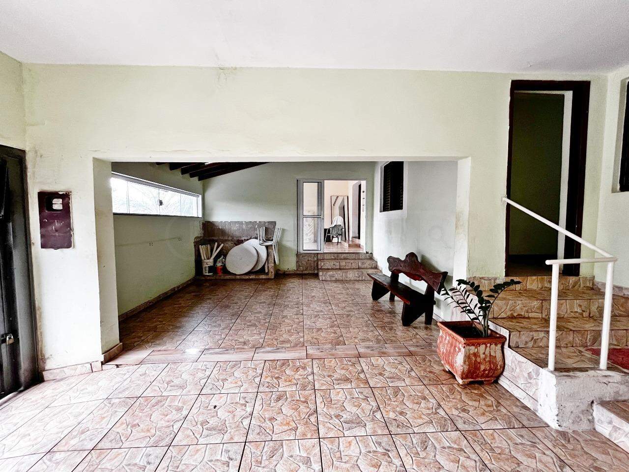Casa à venda, 4 quartos, 1 vaga, no bairro Santa Rosa em Piracicaba - SP