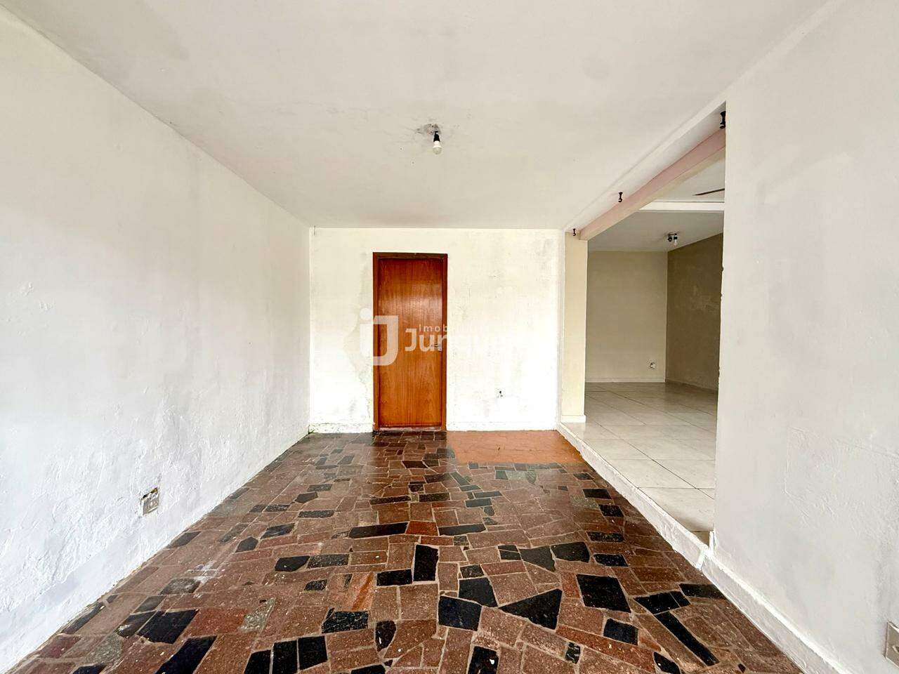 Casa Comercial à venda, 3 quartos, sendo 1 suíte, 1 vaga, no bairro Centro em Piracicaba - SP
