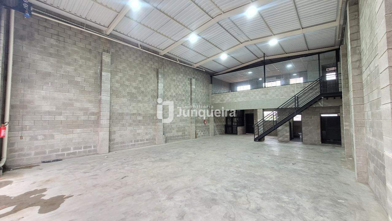 Galpão para alugar, 2 vagas, no bairro Algodoal em Piracicaba - SP