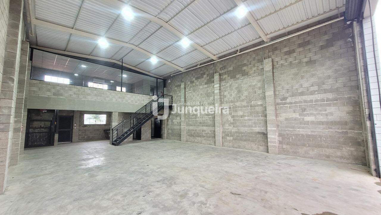 Galpão para alugar, 2 vagas, no bairro Algodoal em Piracicaba - SP