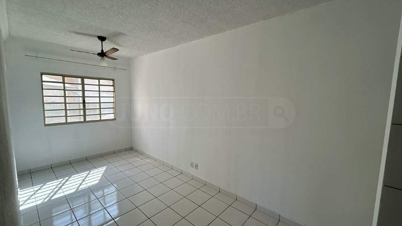 Apartamento para alugar no Santa Tereza, 2 quartos, 1 vaga, no bairro Santa Terezinha em Piracicaba - SP