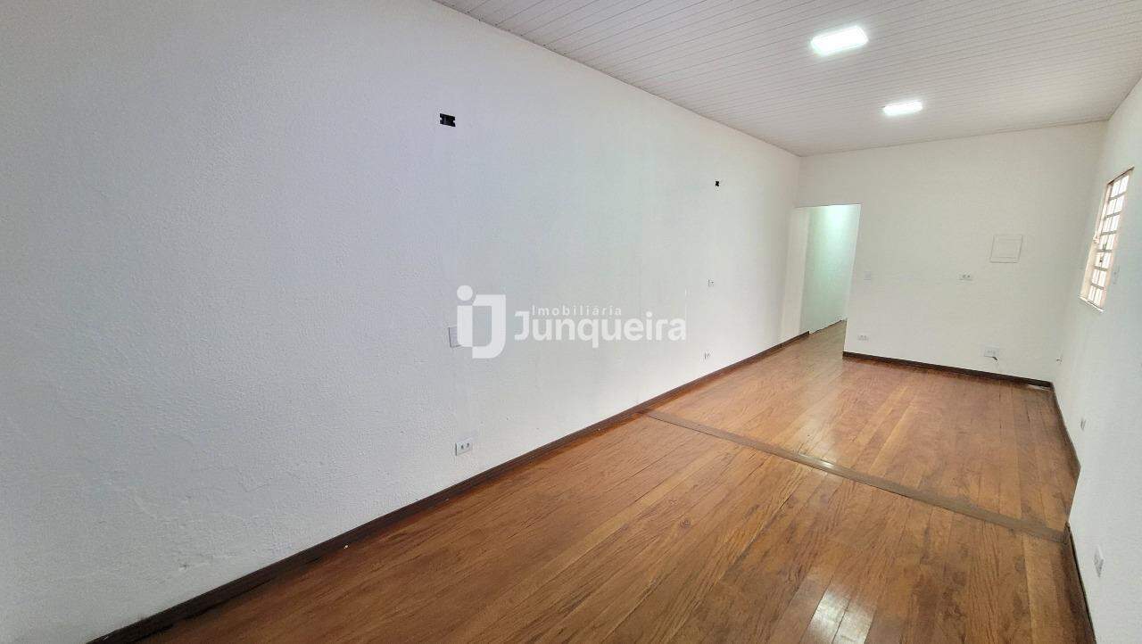 Casa para alugar, 1 quarto, 1 vaga, no bairro Alemães em Piracicaba - SP