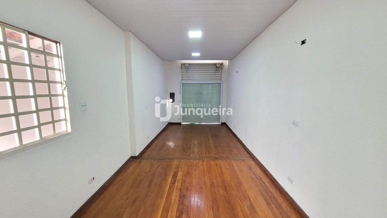 Casa para alugar, 1 quarto, 1 vaga, no bairro Alemães em Piracicaba - SP