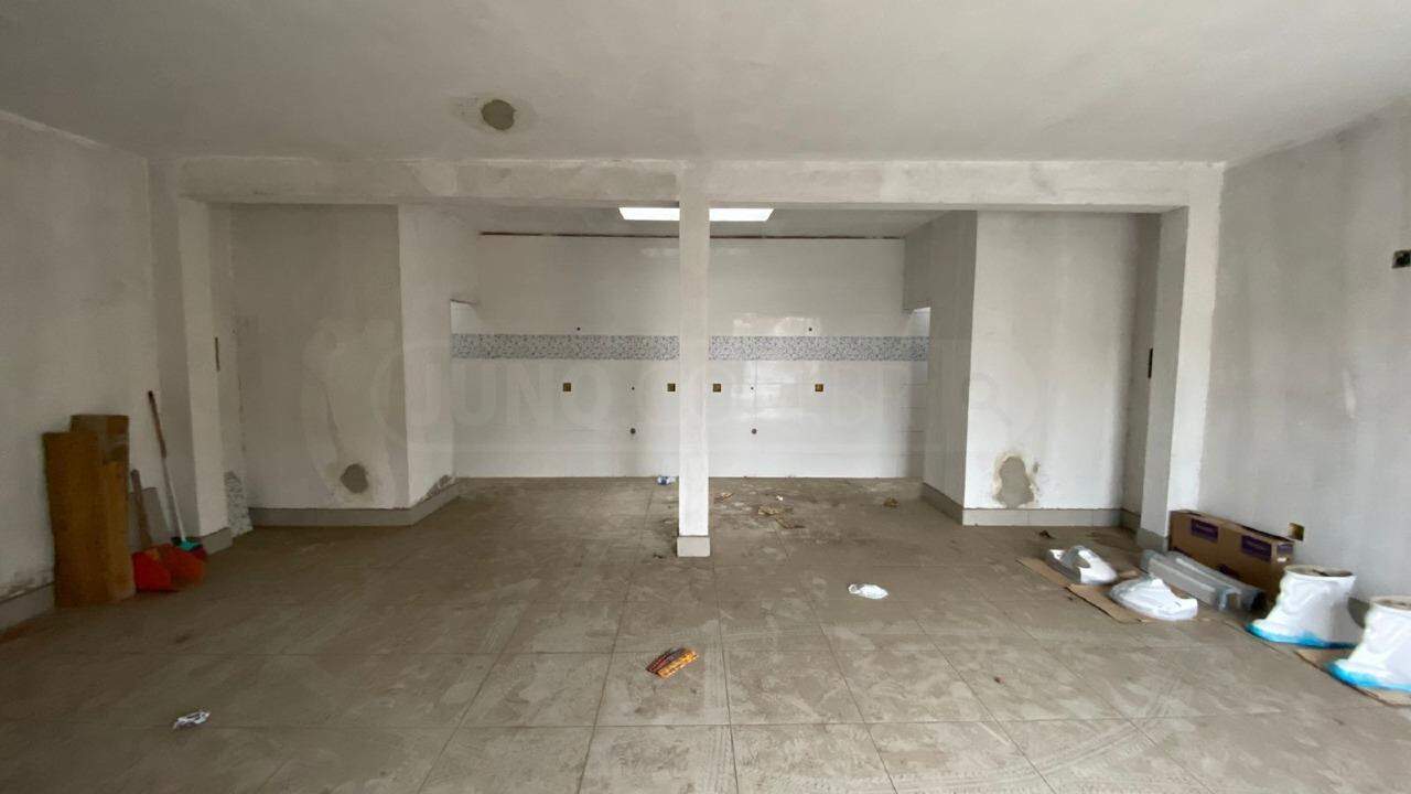 Salão para alugar, 2 vagas, no bairro Santa Terezinha em Piracicaba - SP
