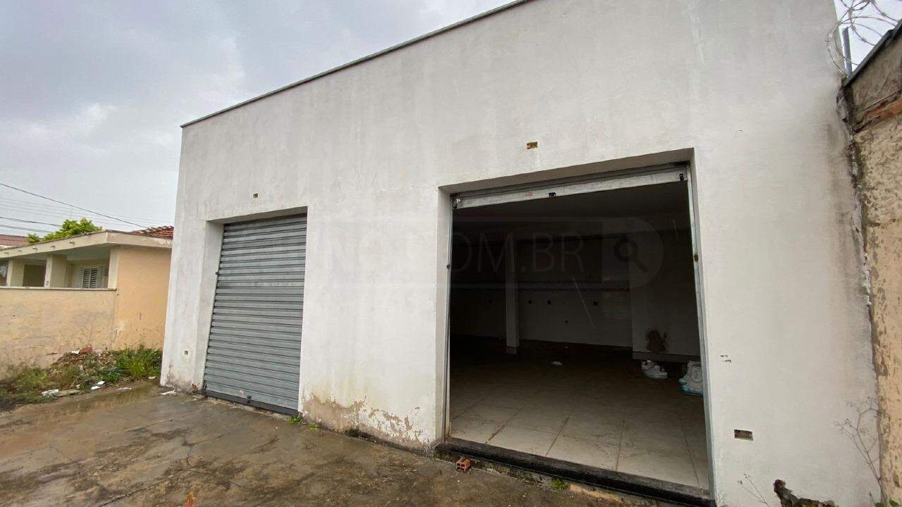 Salão para alugar, 2 vagas, no bairro Santa Terezinha em Piracicaba - SP