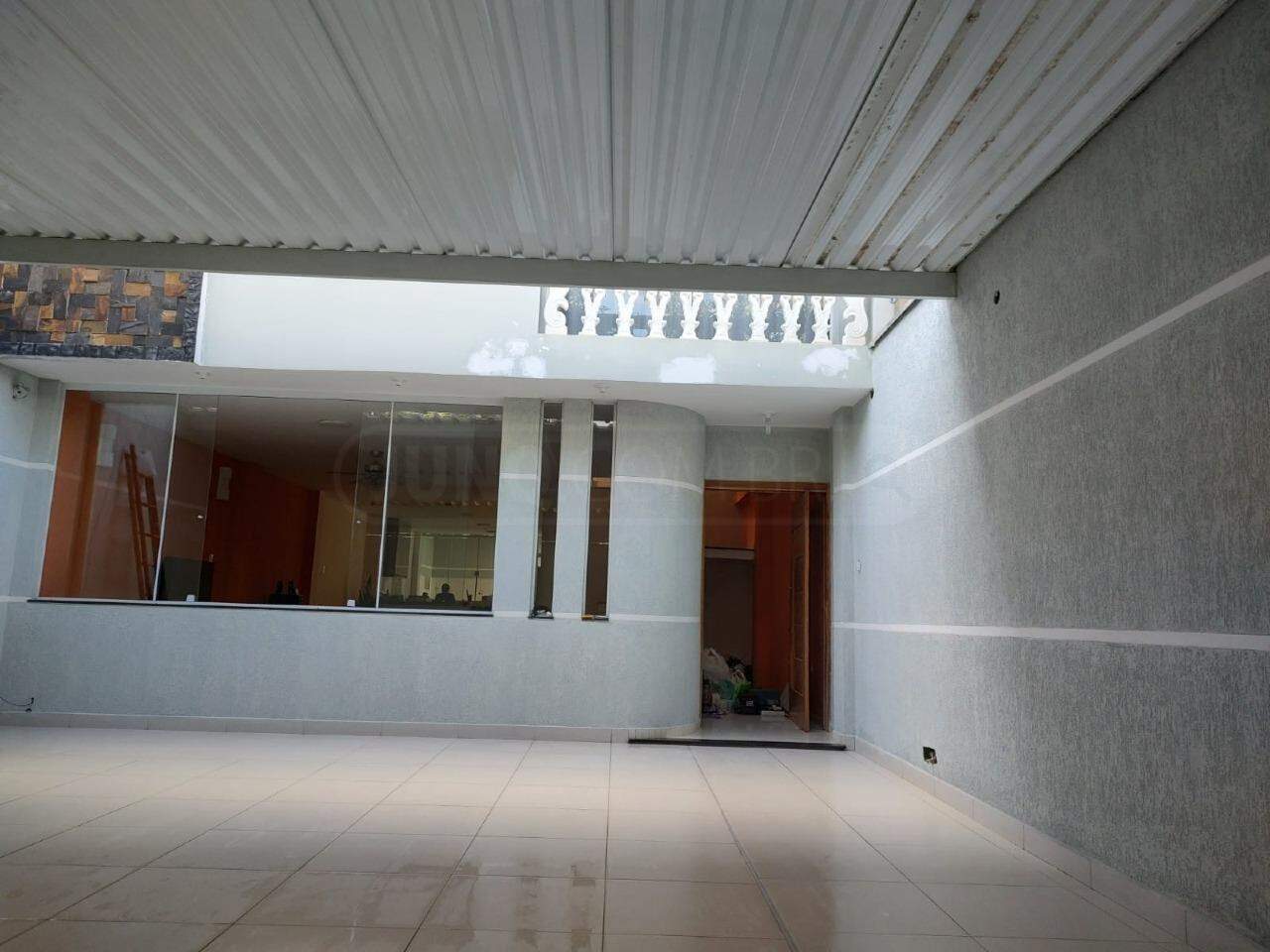 Casa à venda, 4 quartos, sendo 2 suítes, 4 vagas, no bairro Residencial Bertolucci em Piracicaba - SP