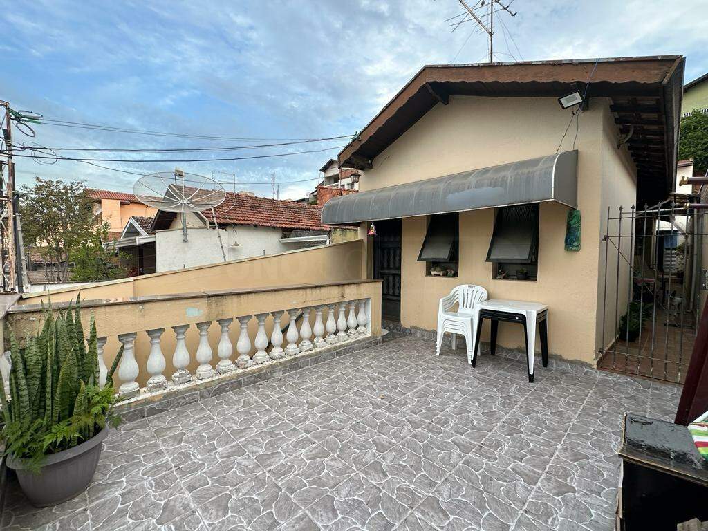 Casa à venda, 2 quartos, 1 vaga, no bairro Castelinho em Piracicaba - SP