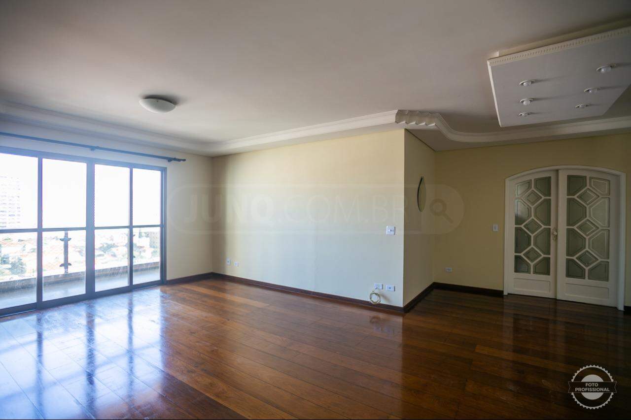 Apartamento à venda no San Francisco, 4 quartos, sendo 1 suíte, 3 vagas, no bairro Centro em Piracicaba - SP