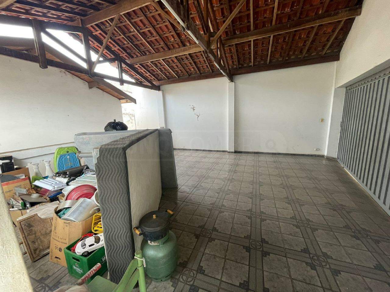 Casa à venda, 2 quartos, 2 vagas, no bairro Bongue em Piracicaba - SP