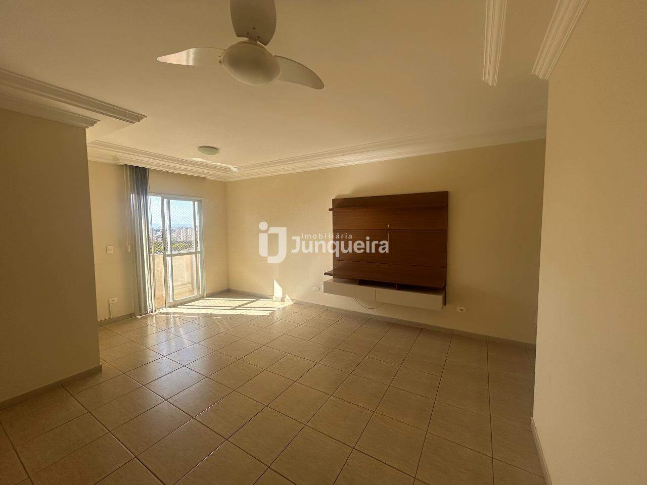 Apartamento à venda no Edifício América , 3 quartos, sendo 1 suíte, 2 vagas, no bairro Nova América em Piracicaba - SP
