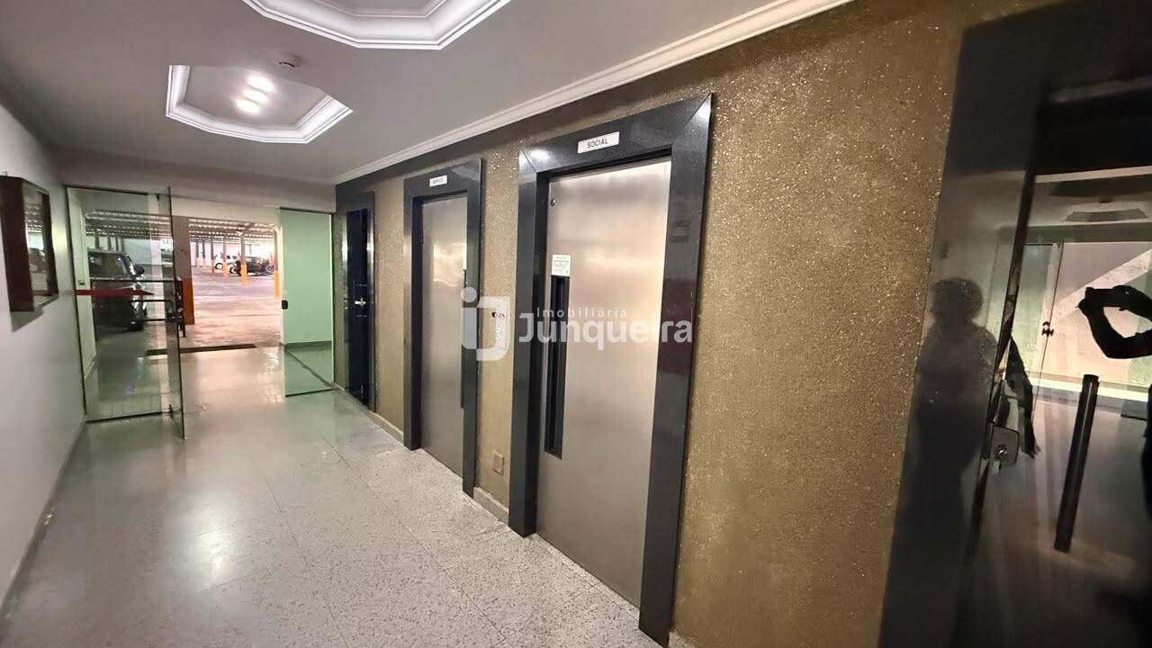 Apartamento para alugar no Central Park, 3 quartos, sendo 1 suíte, 2 vagas, no bairro Centro em Piracicaba - SP