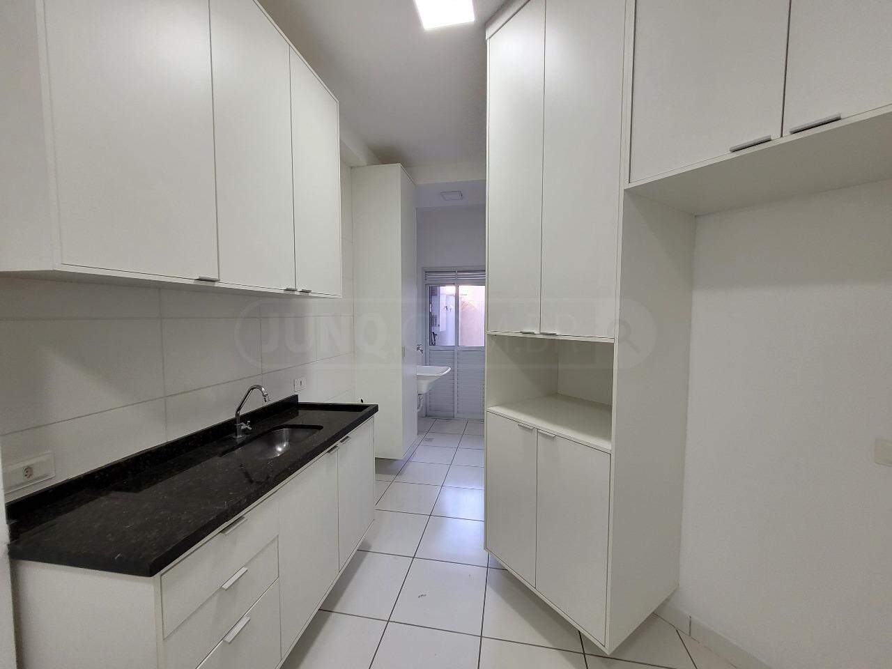 Apartamento para alugar no Plaza Mayor, 2 quartos, sendo 1 suíte, 2 vagas, no bairro Paulicéia em Piracicaba - SP