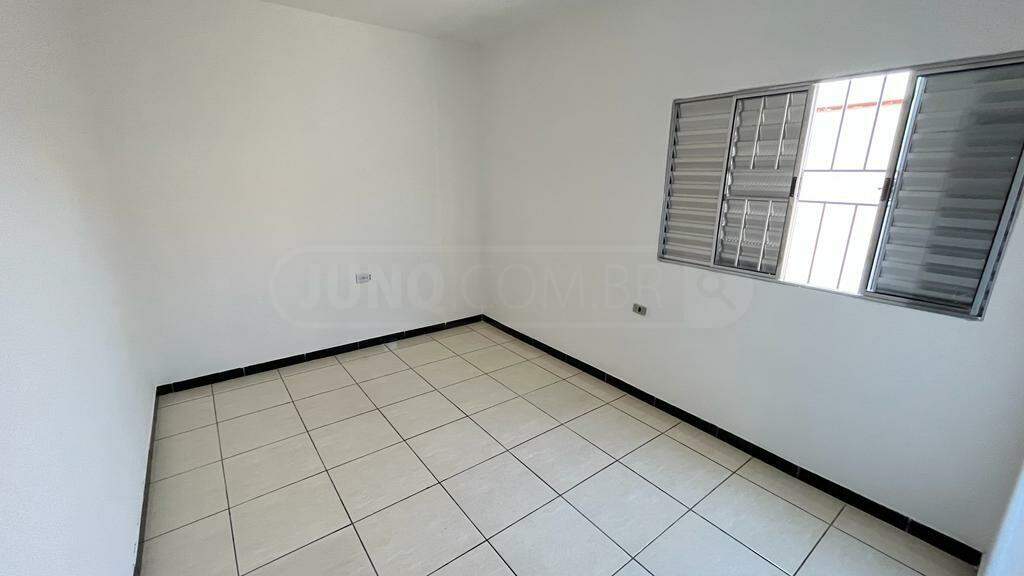 Casa à venda, 3 quartos, 2 vagas, no bairro Residencial Luiz Massud Coury em Rio das Pedras - SP