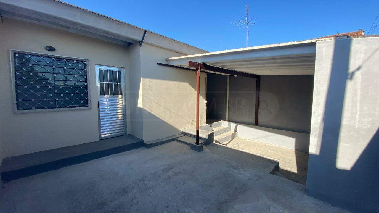 Casa para alugar, 2 quartos, 1 vaga, no bairro Santa Terezinha em Piracicaba - SP
