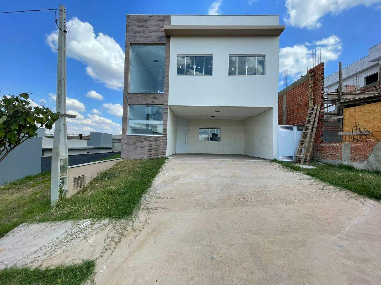 Casa em Condomínio à venda no Soleil , 3 quartos, sendo 1 suíte, 4 vagas, no bairro Soleil em Piracicaba - SP