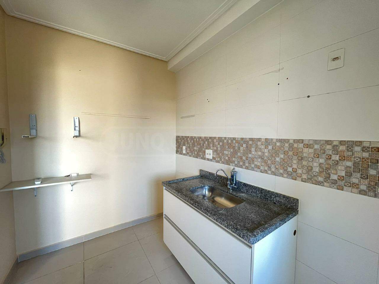 Apartamento à venda no Torres do Jardim III, 2 quartos, 1 vaga, no bairro Torres do Jardim III em Piracicaba - SP