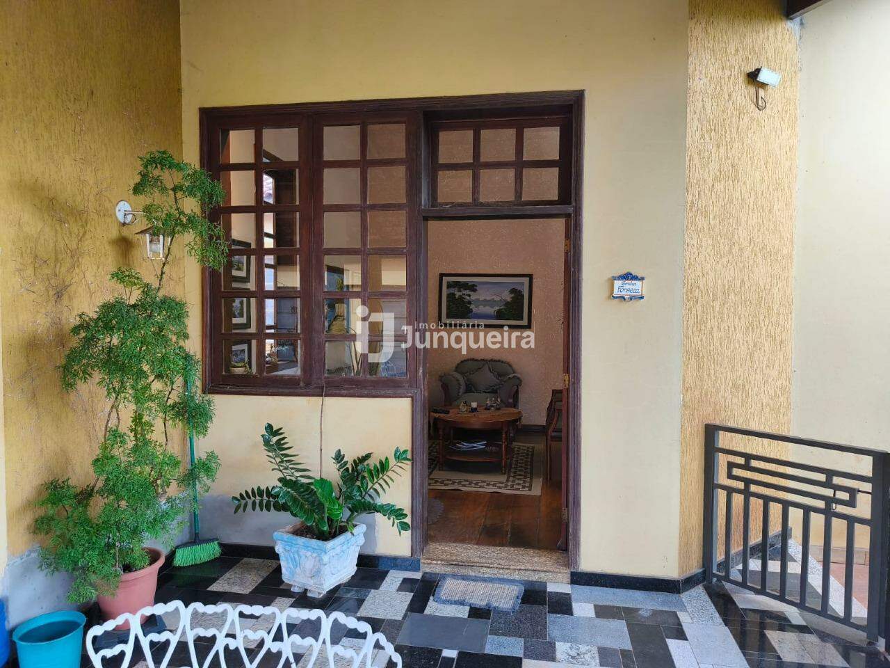 Casa à venda, 3 quartos, sendo 1 suíte, 3 vagas, no bairro Jardim São Cristóvão I em Rio das Pedras - SP