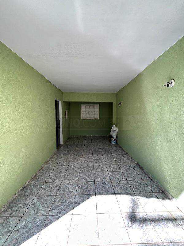 Casa à venda, 2 quartos, sendo 1 suíte, 2 vagas, no bairro Jardim Alvorada em Piracicaba - SP