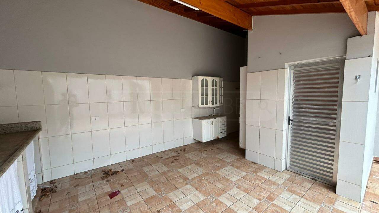 Casa para alugar, 2 quartos, 2 vagas, no bairro Santa Terezinha em Piracicaba - SP