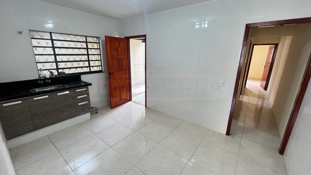 Casa para alugar, 2 quartos, 2 vagas, no bairro Jardim Ipanema em Piracicaba - SP