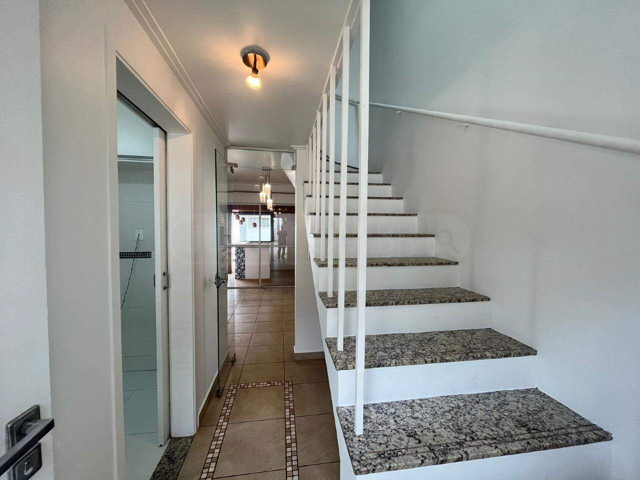 Casa em Condomínio à venda no Vila Laranjal, 3 quartos, sendo 1 suíte, 2 vagas, no bairro Campestre em Piracicaba - SP