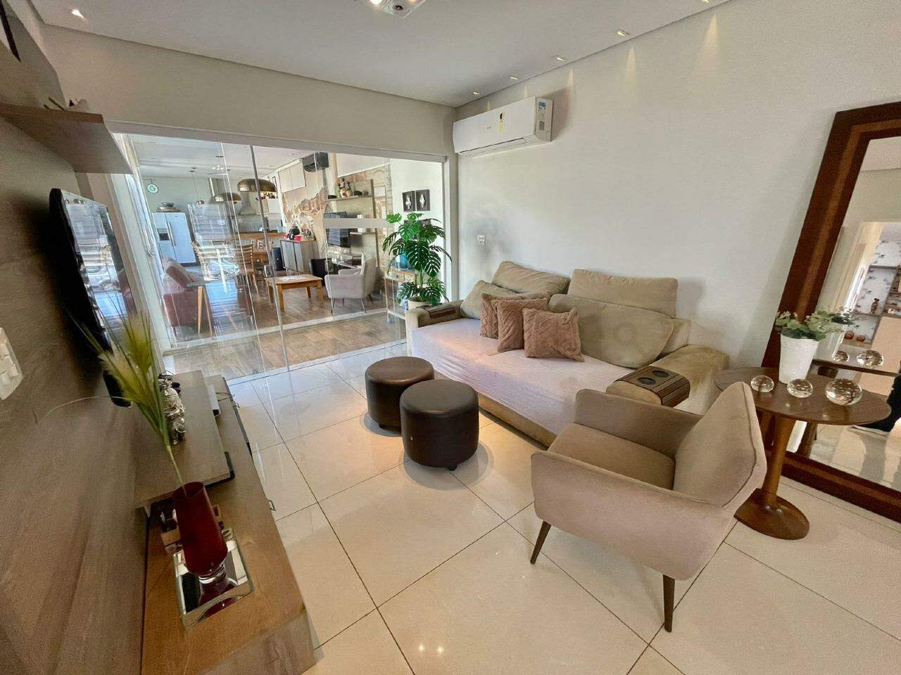 Casa em Condomínio à venda no Terras do Sinhô II , 3 quartos, sendo 1 suíte, 4 vagas, no bairro Jardim Noiva da Colina em Piracicaba - SP