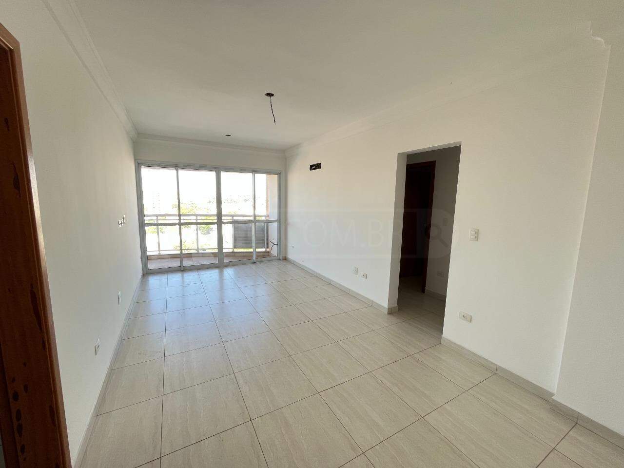 Apartamento à venda no Residencial Rieti, 3 quartos, sendo 1 suíte, 2 vagas, no bairro Vila Monteiro em Piracicaba - SP