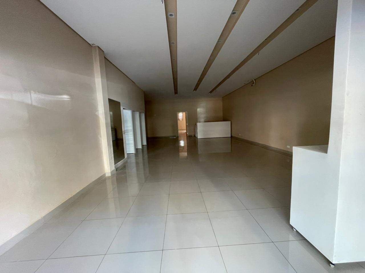 Foto 2 de Salão comercial para alugar no bairro Centro