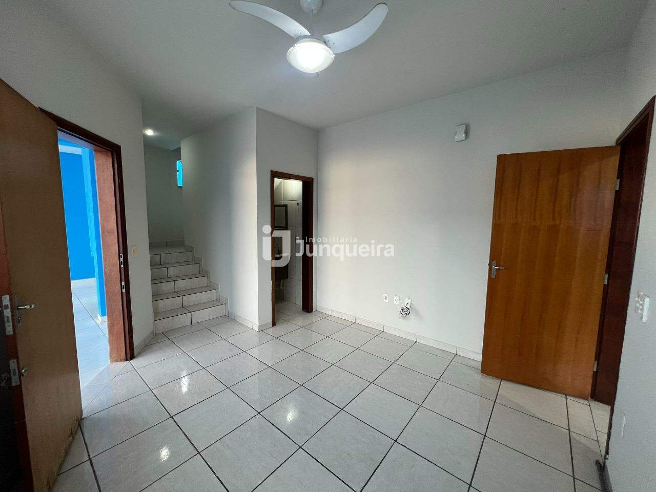 Casa para alugar, 3 quartos, 2 vagas, no bairro Jardim São Cristóvão I em Rio das Pedras - SP