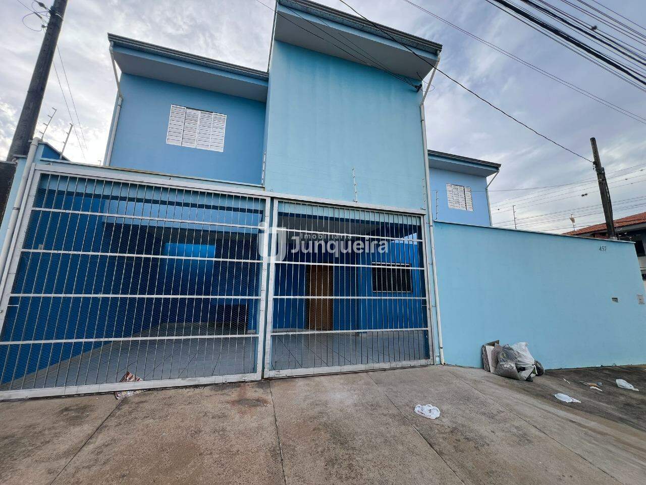 Casa para alugar, 3 quartos, 2 vagas, no bairro Jardim São Cristóvão I em Rio das Pedras - SP