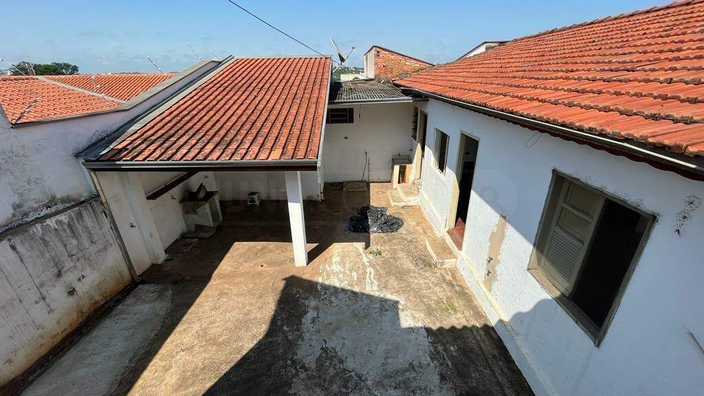 Casa para alugar, 4 quartos, 3 vagas, no bairro Vila Rezende em Piracicaba - SP