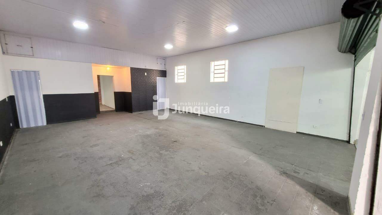 Salão para alugar, no bairro Água Branca em Piracicaba - SP