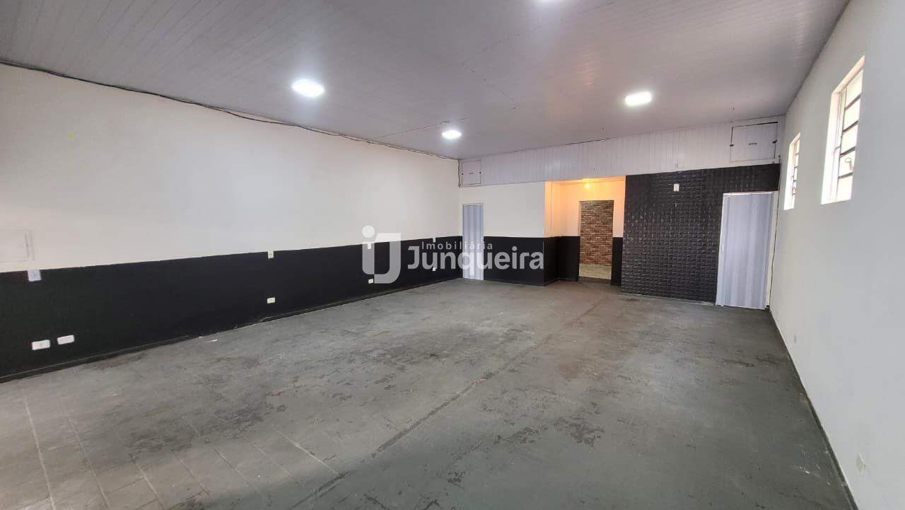 Salão para alugar, no bairro Água Branca em Piracicaba - SP