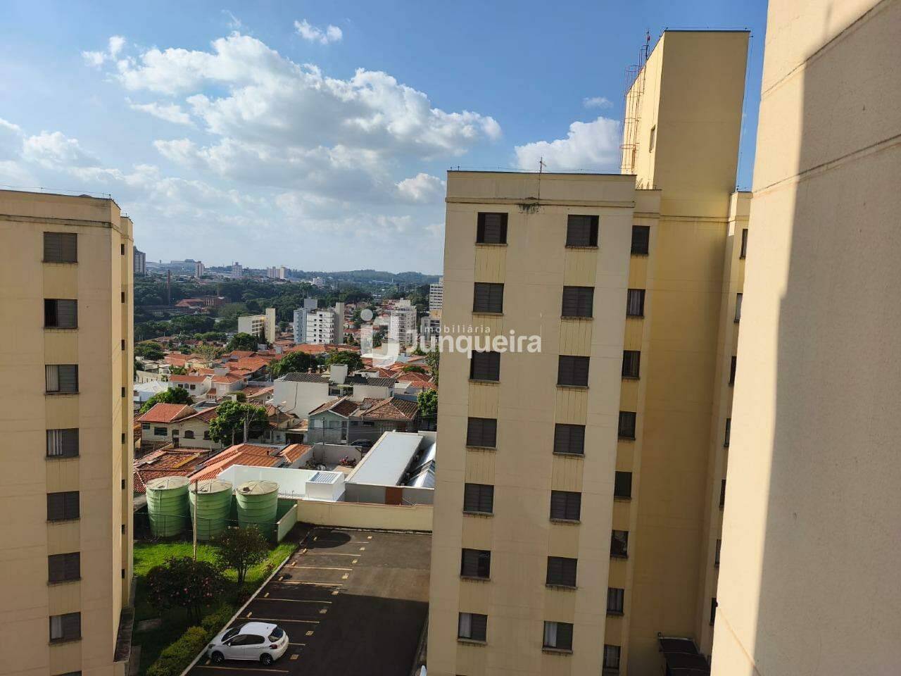 Apartamento à venda no Village Cleopath, 2 quartos, 1 vaga, no bairro Centro em Piracicaba - SP